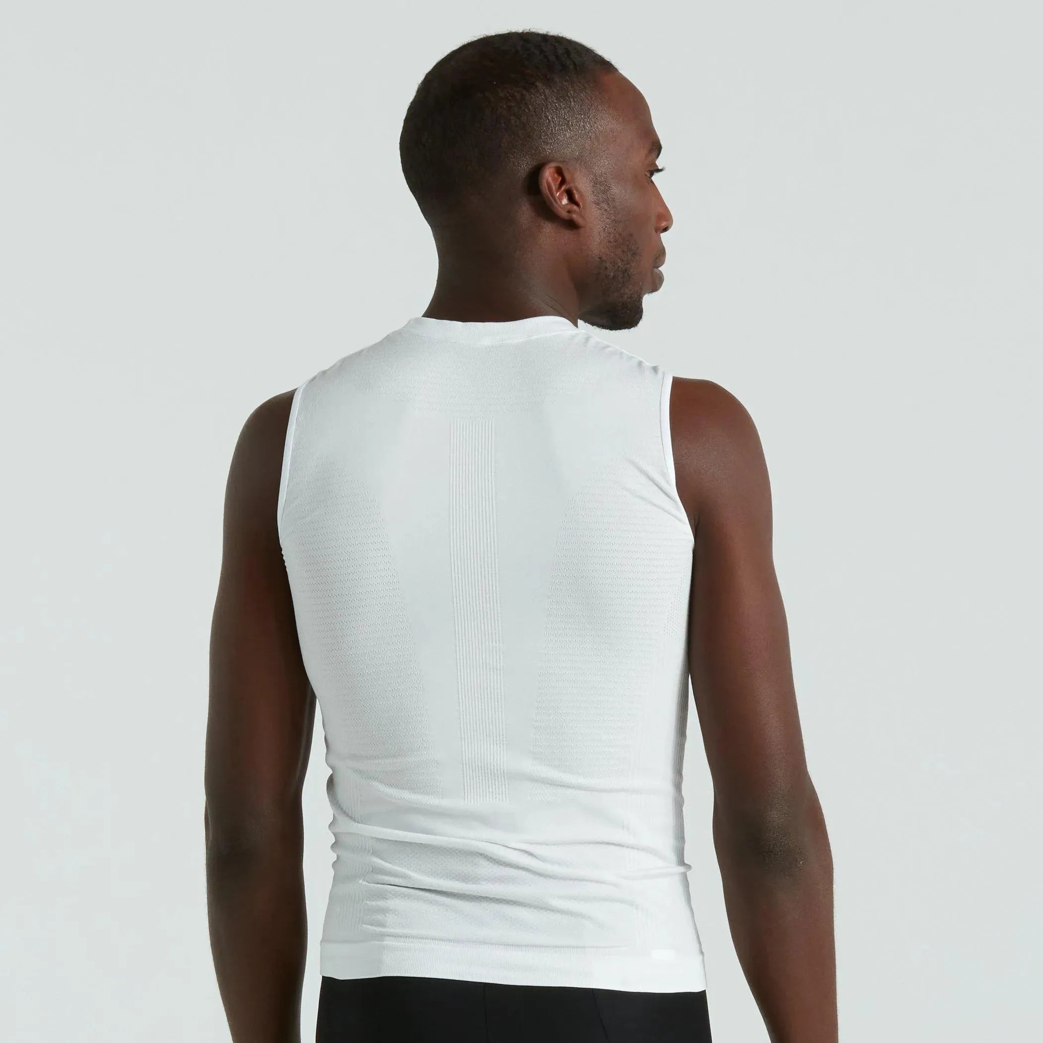 Men's Seamless Light Sleeveless Base Layer
