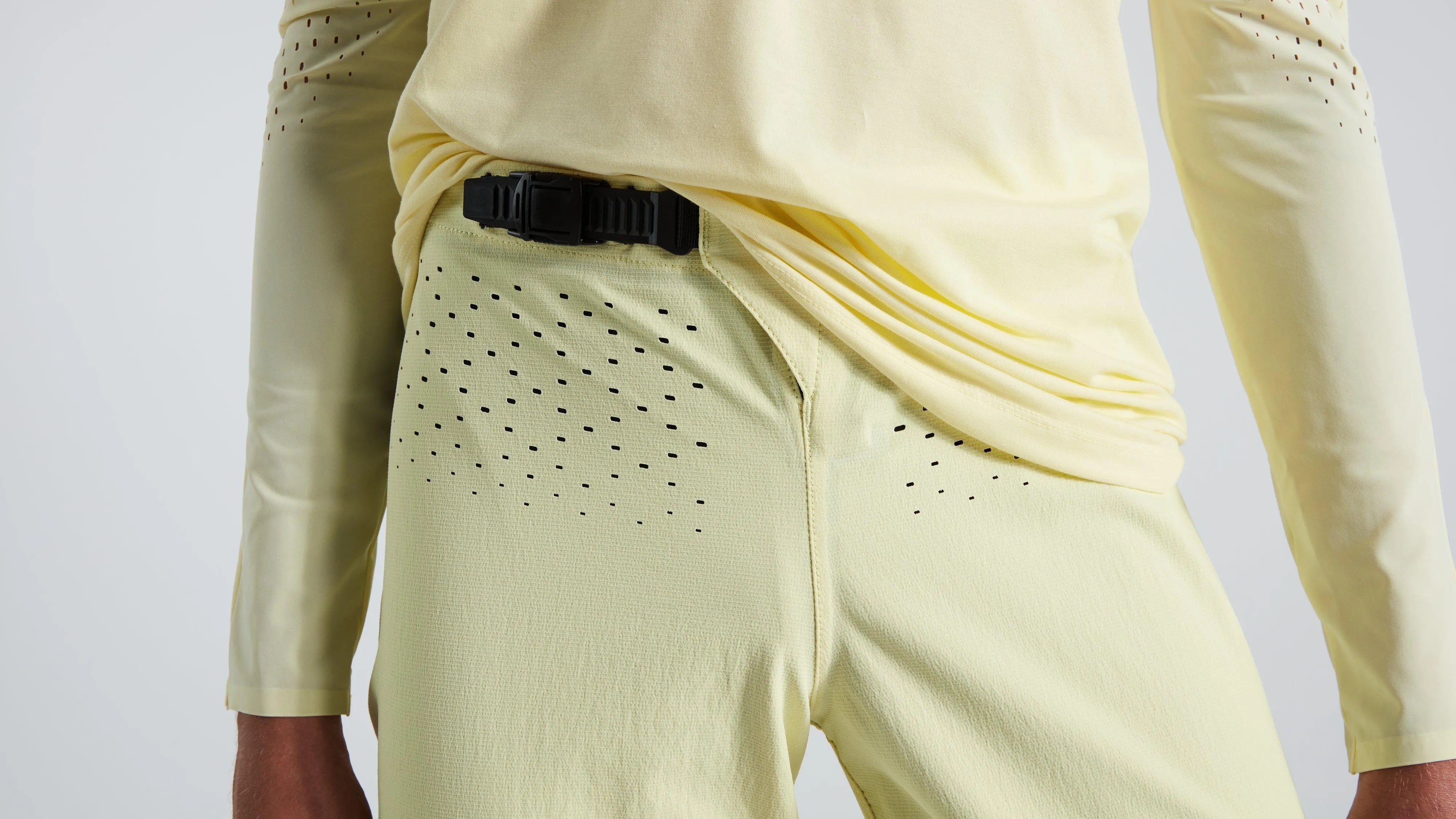Butter Gravity Pants