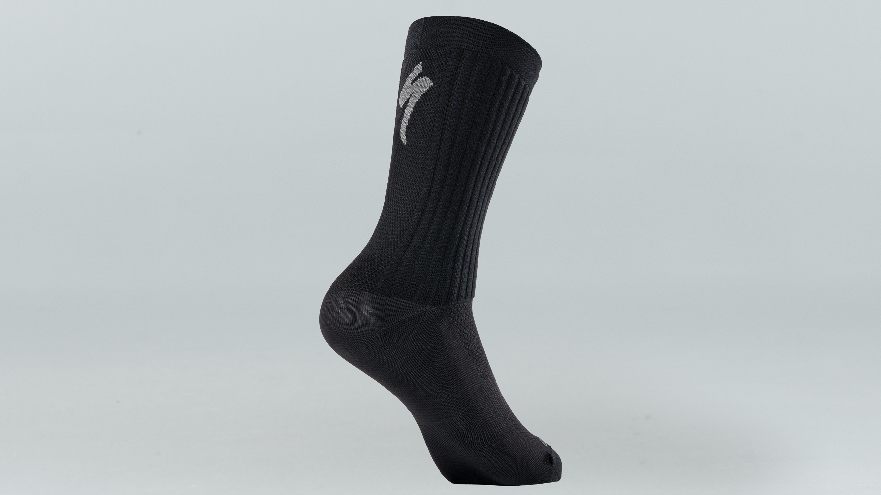 Hydrogen Aero Tall Road Socks