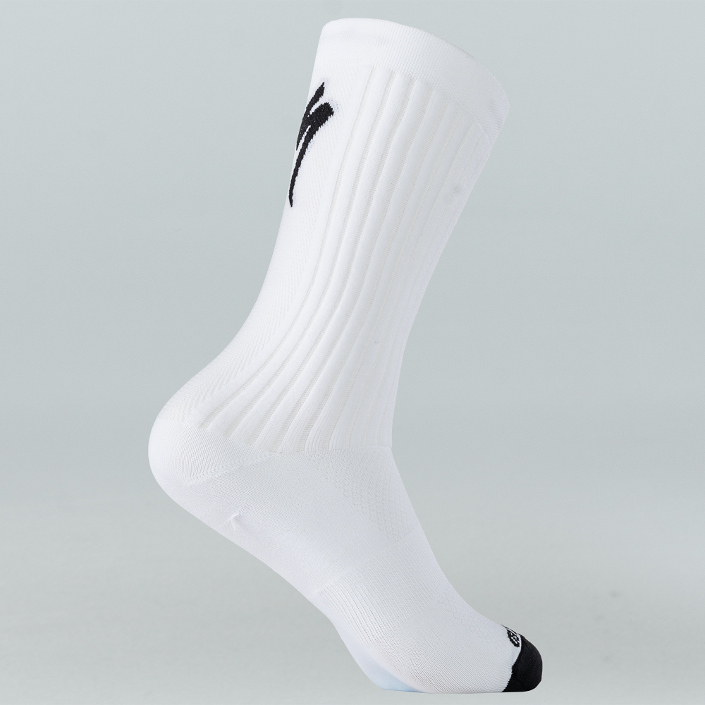 Hydrogen Aero Tall Road Socks