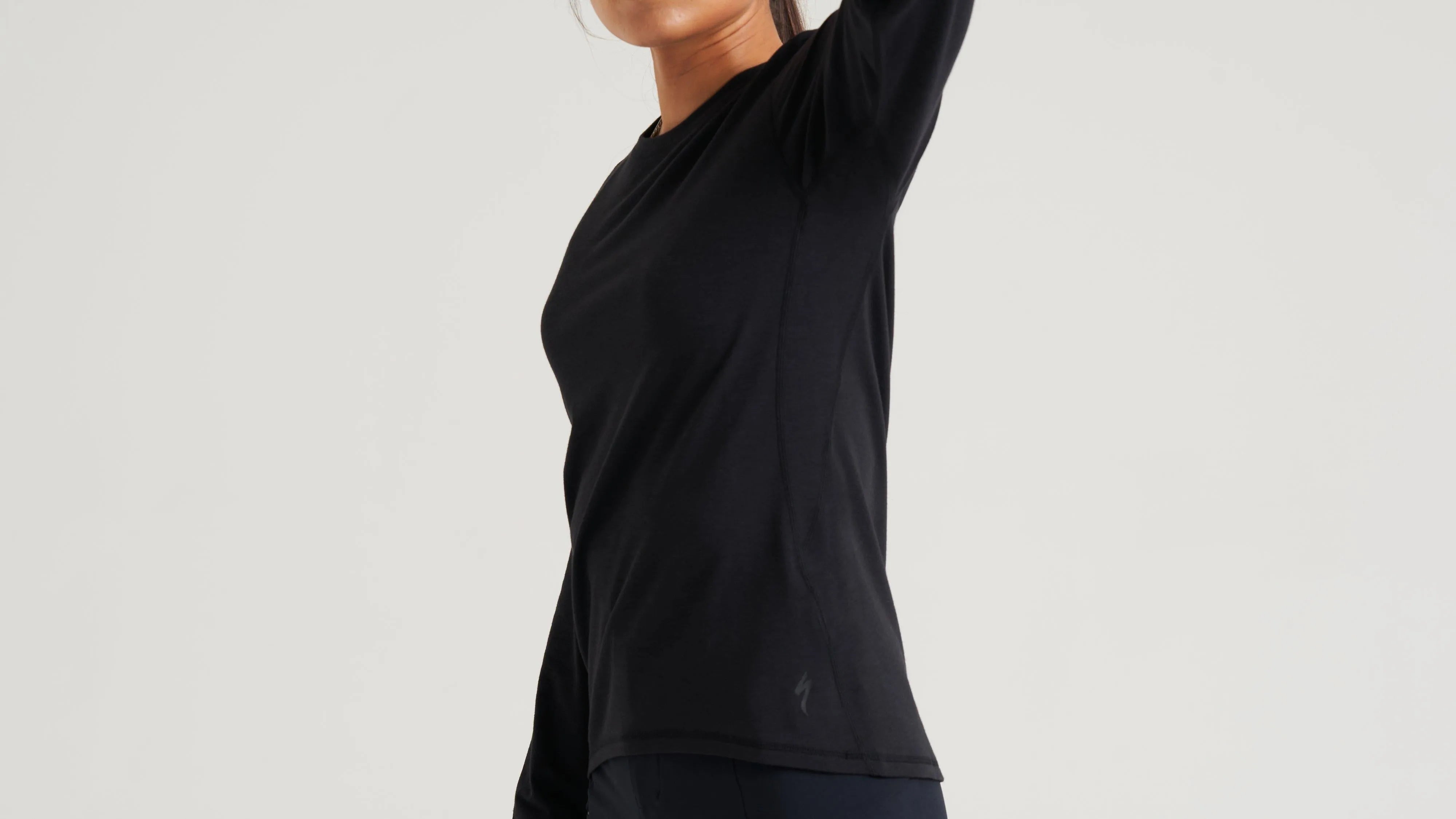 Women's Traction Long Sleeve Tee