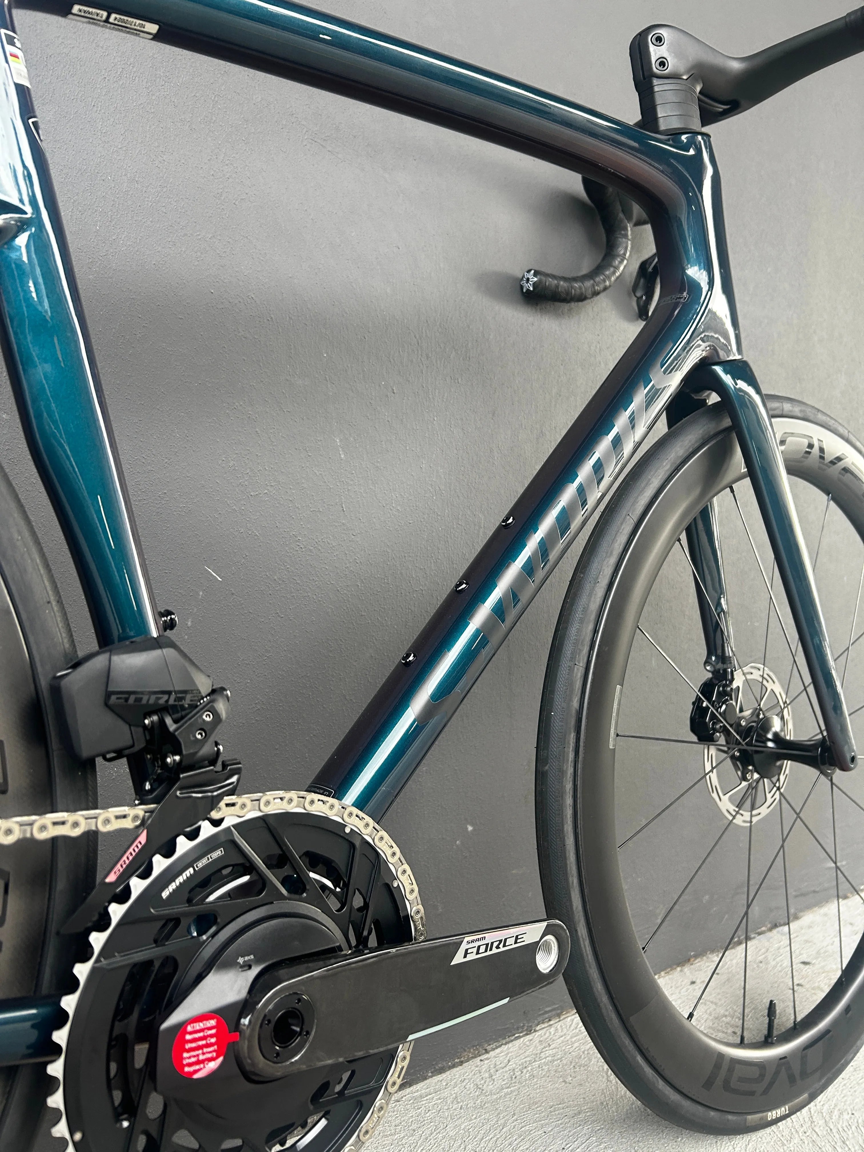 CUSTOM S-Works Tarmac SL8 - FACT 12r Carbon