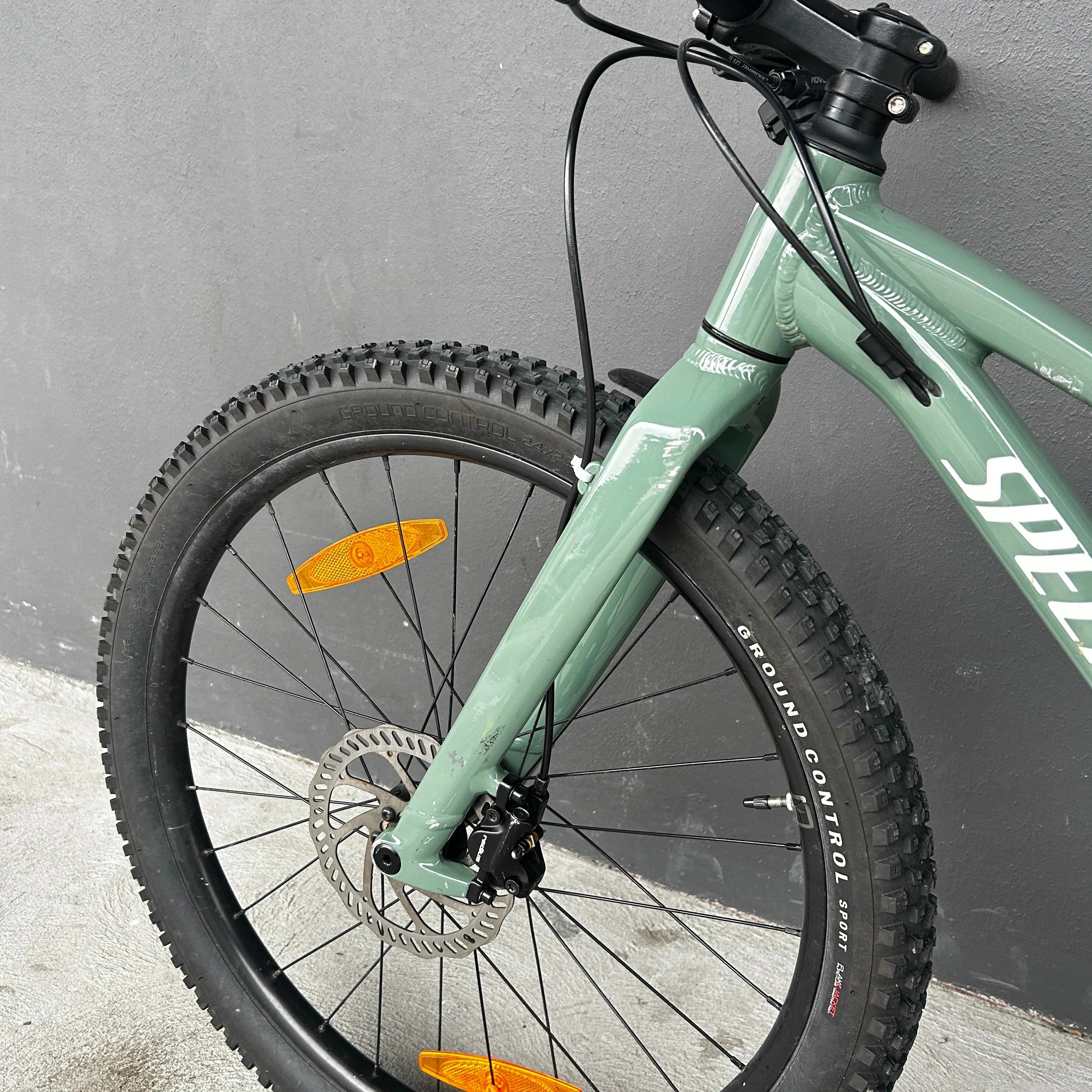 EX-DEMO Riprock 24