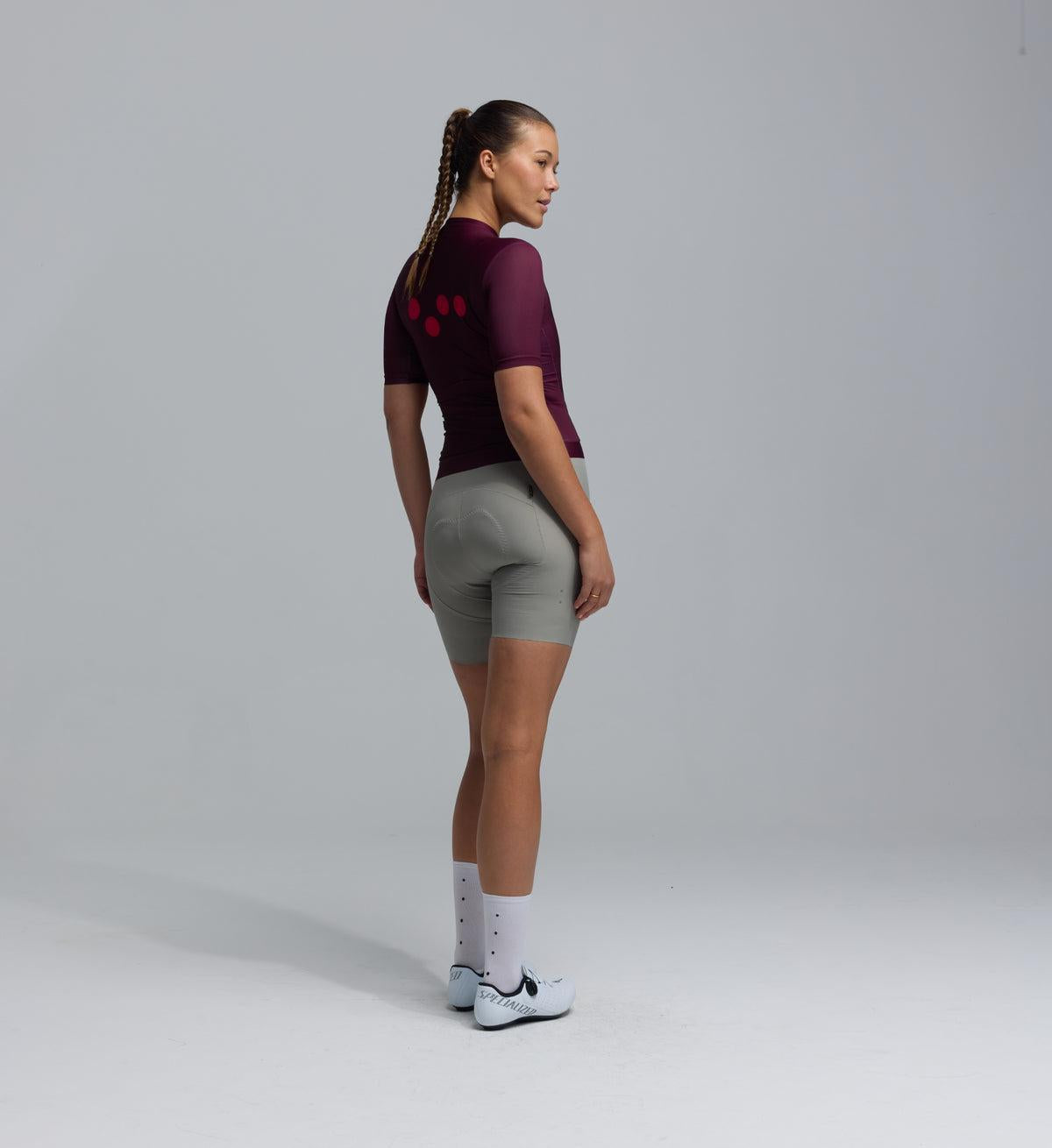 Essentials / Women's Classic Jersey