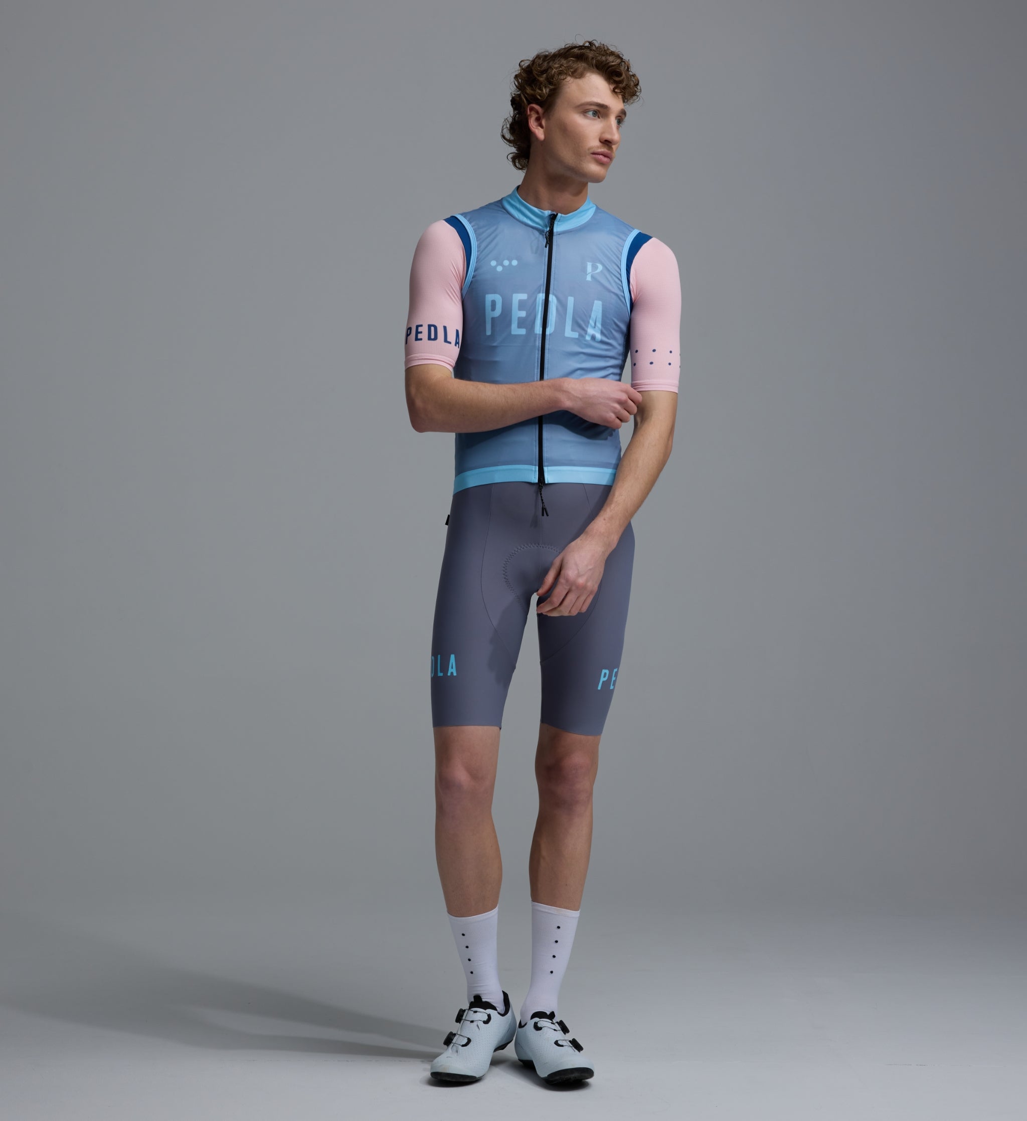 Men's Classic LITE Gilet in Solid Powder Blue