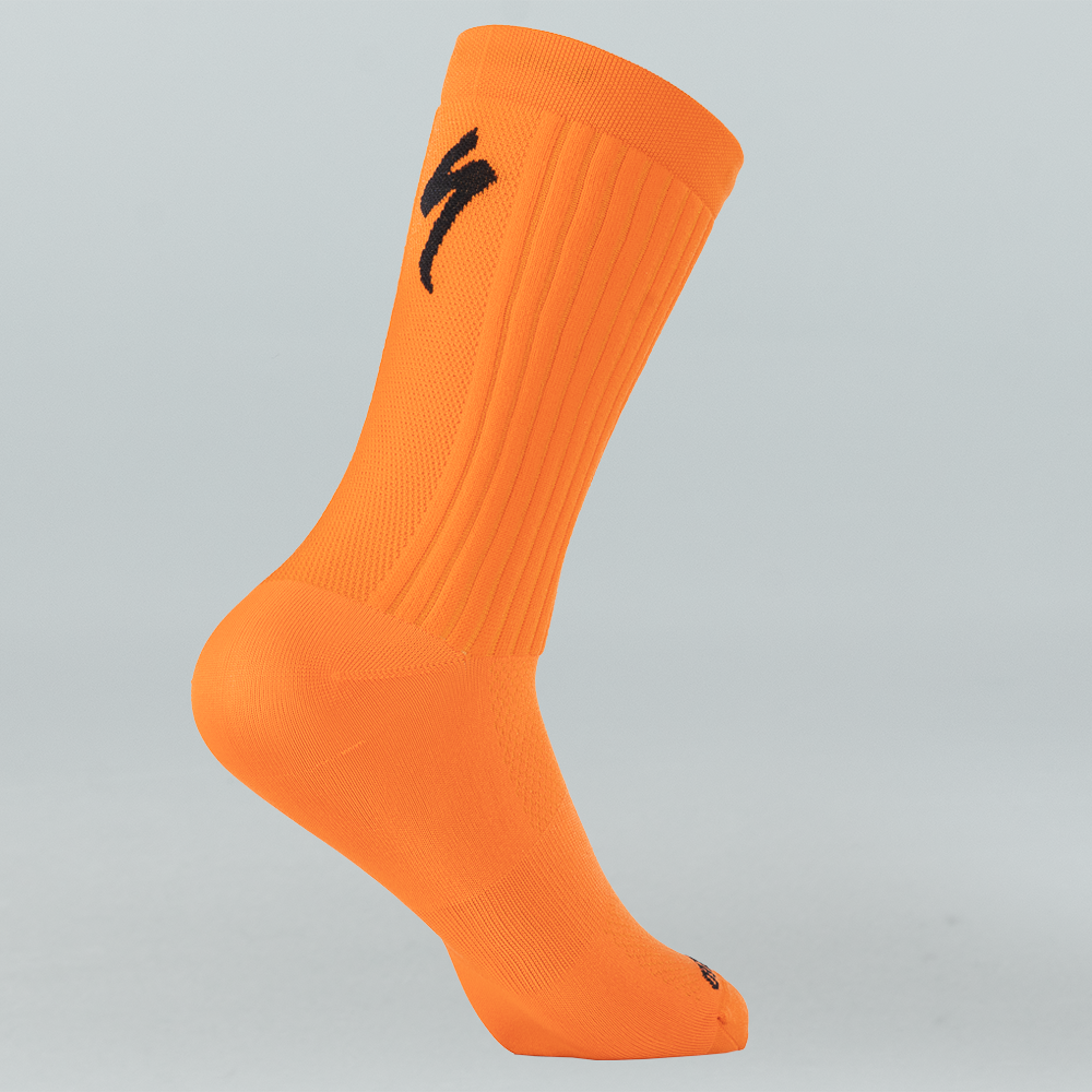 Hydrogen Aero Tall Road Socks