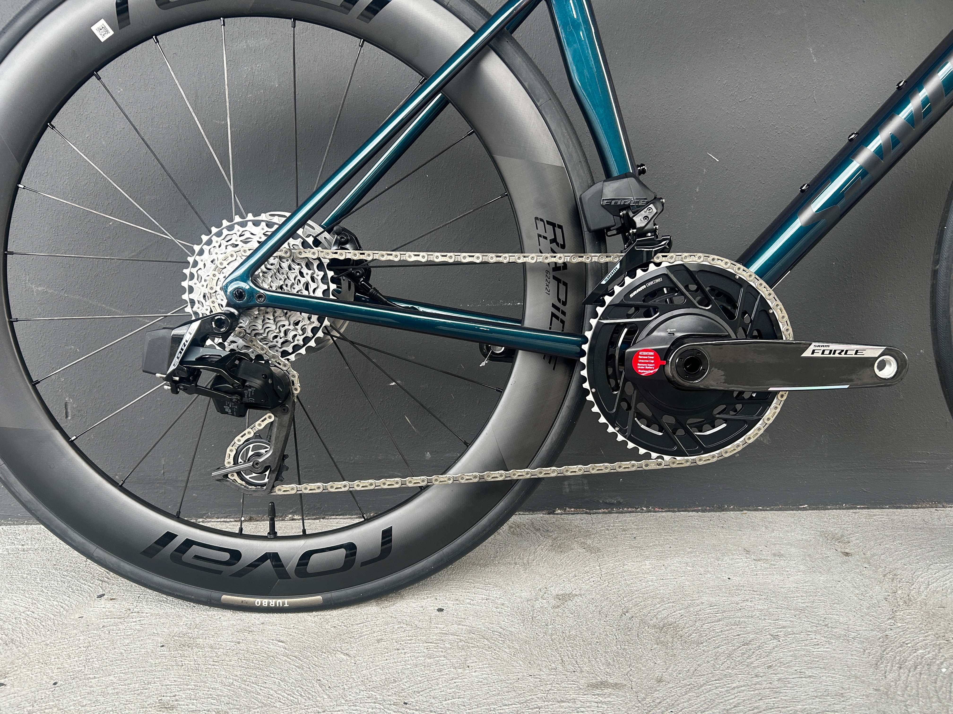 CUSTOM S-Works Tarmac SL8 - FACT 12r Carbon