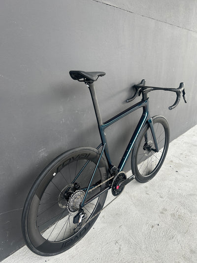CUSTOM S-Works Tarmac SL8 - FACT 12r Carbon