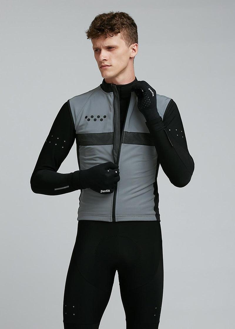 AquaSHIELD Gloves in Black