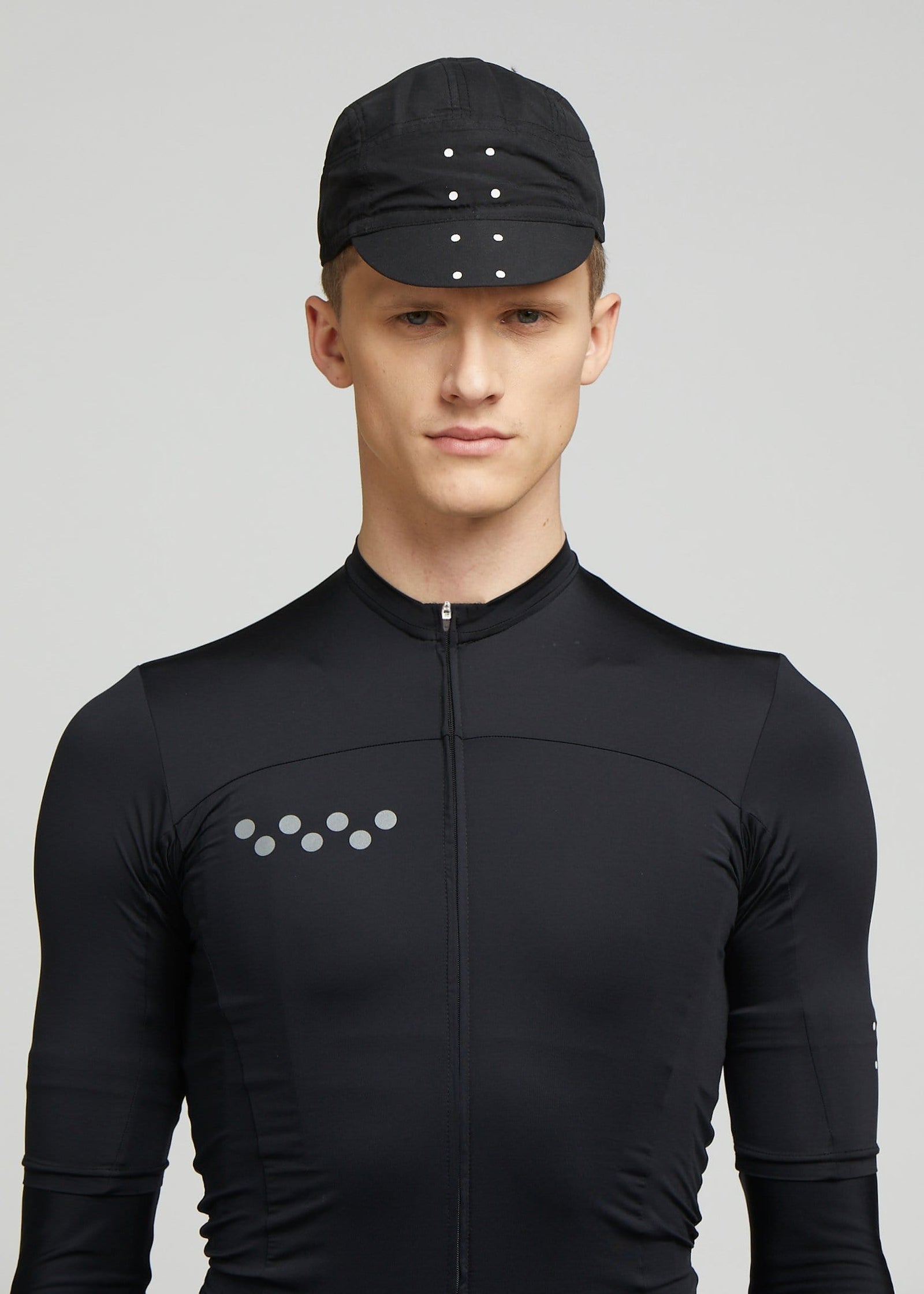 Core Cap in Black