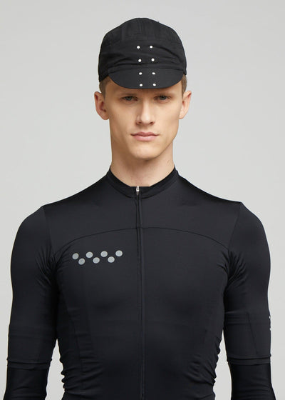 Core Cap in Black