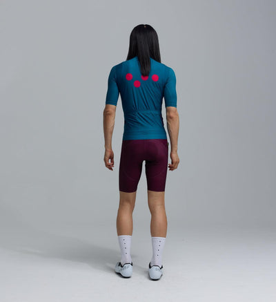 Essentials / Men's Classic Jersey