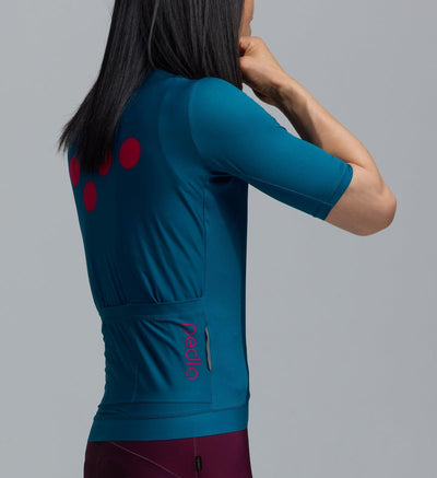 Essentials / Men's Classic Jersey