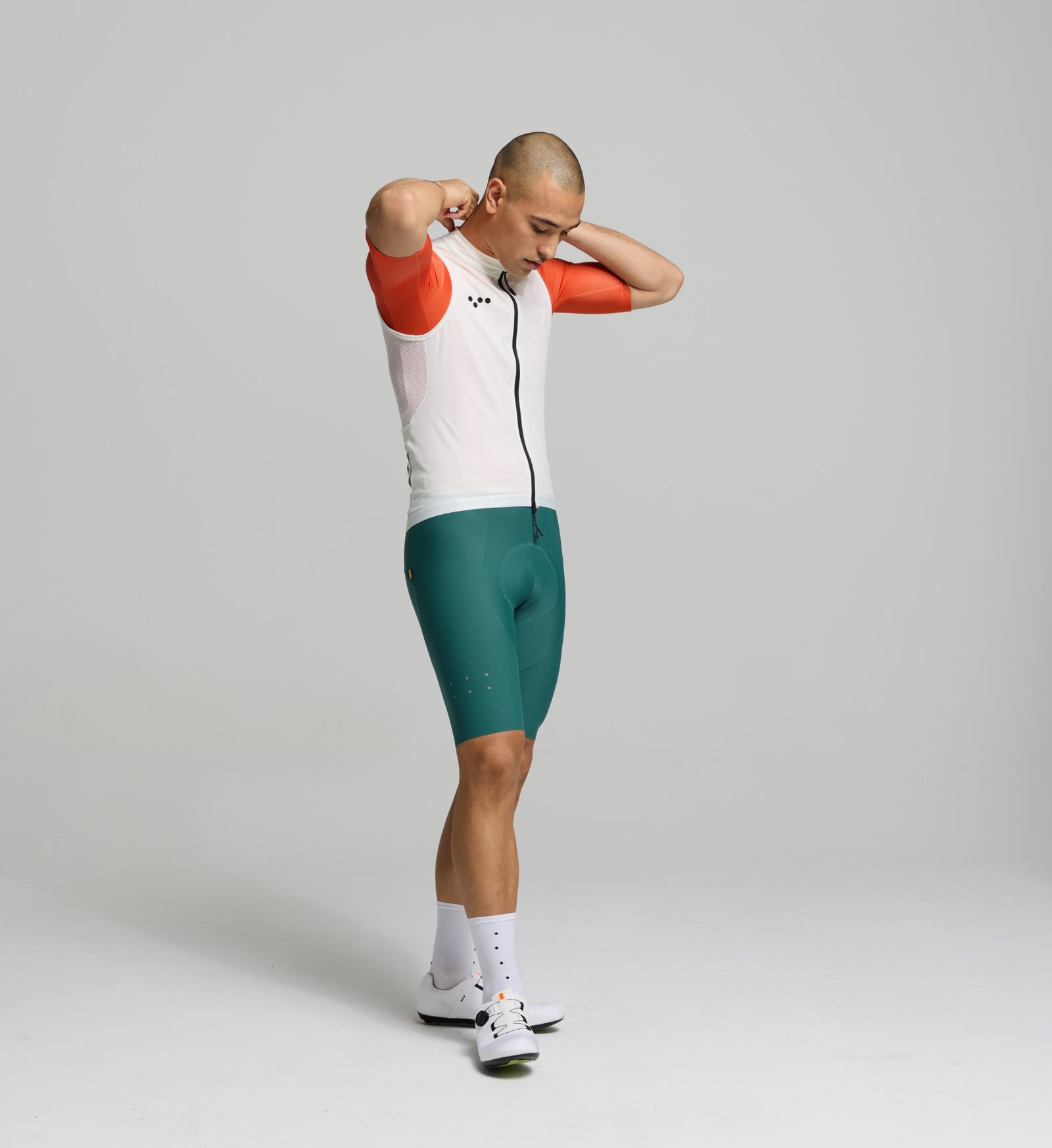 Essentials / Men's Classic LITE Gilet