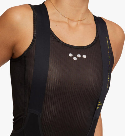Essentials / Women's Air Base Layer