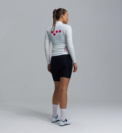 Essentials / Women's Classic Jacket