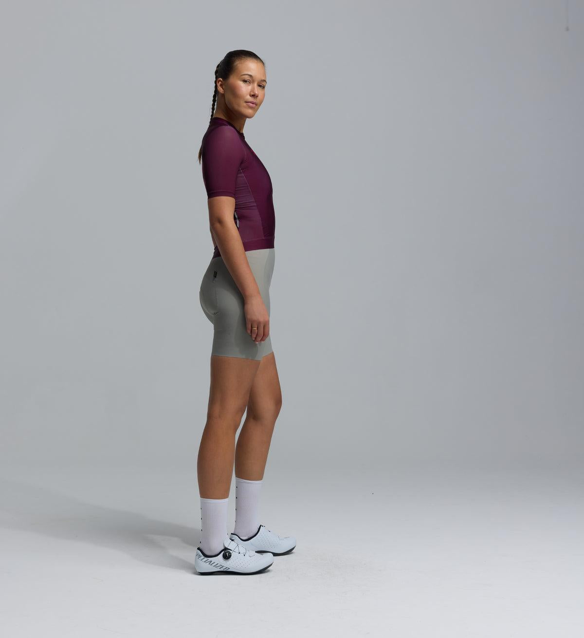Essentials / Women's Classic Jersey