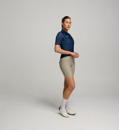 Essentials / Women's Classic Jersey