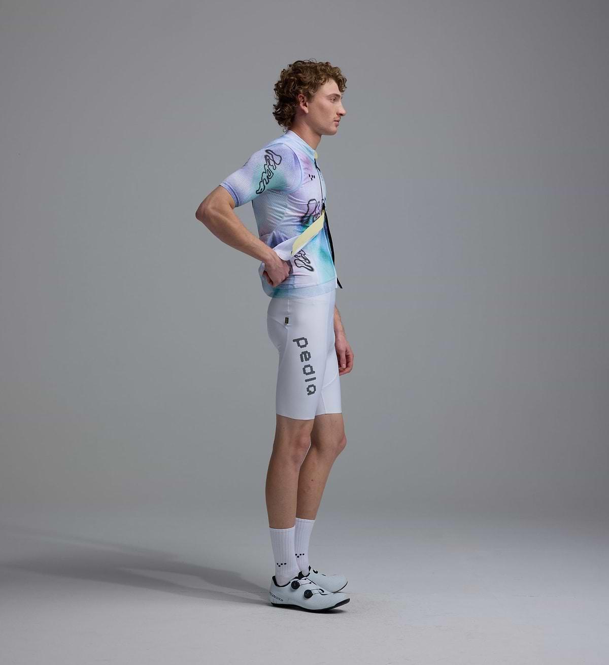 LOCAL LOOPS / Men's Classic LITE Gilet in Soft Opal