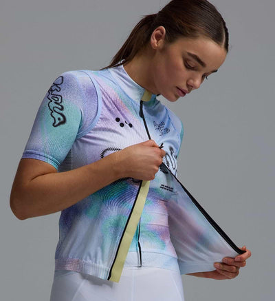 LOCAL LOOPS / Women's Classic LITE Gilet in Soft Opal